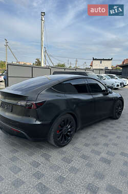 Внедорожник / Кроссовер Tesla Model Y 2020 в Тернополе