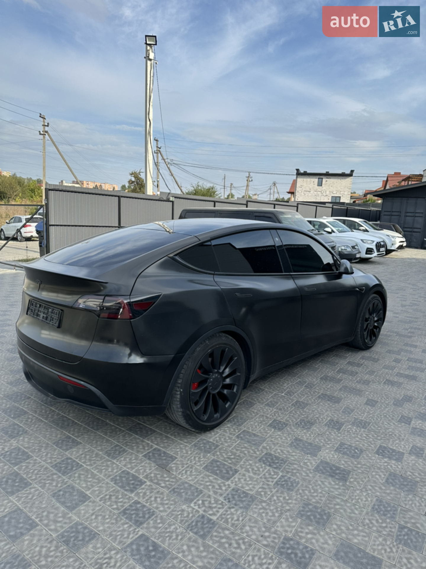 2020 Tesla Model Y - мініатюра 3