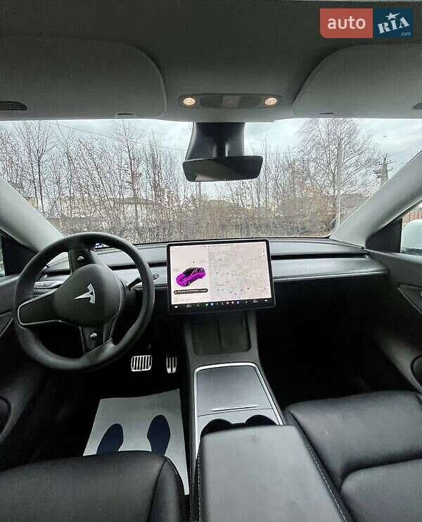 Позашляховик / Кросовер Tesla Model Y 2021 в Києві