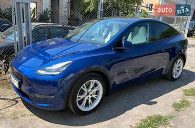 Внедорожник / Кроссовер Tesla Model Y 2020 в 