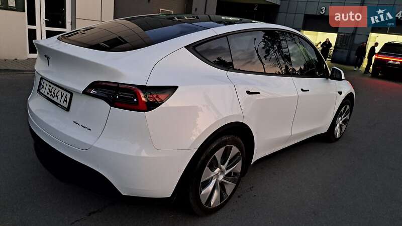 Позашляховик / Кросовер Tesla Model Y 2020 в Києві