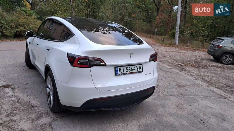 Позашляховик / Кросовер Tesla Model Y 2020 в Києві