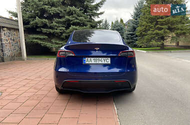 Внедорожник / Кроссовер Tesla Model Y 2023 в 