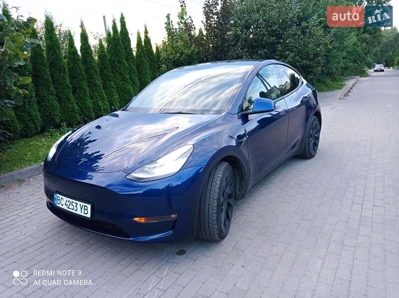 Внедорожник / Кроссовер Tesla Model Y 2021 в Львове
