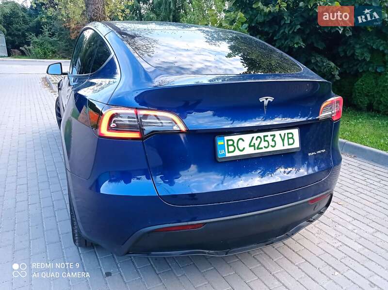 Внедорожник / Кроссовер Tesla Model Y 2021 в Львове