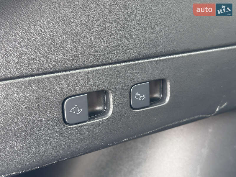 Внедорожник / Кроссовер Tesla Model Y 2021 в Киеве фото 29 Внедорожник / Кроссовер Tesla Model Y 2021 в Киеве