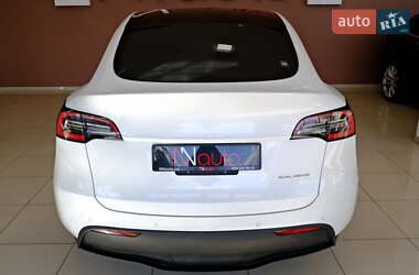 Внедорожник / Кроссовер Tesla Model Y 2020 в 