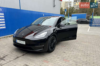Внедорожник / Кроссовер Tesla Model Y 2021 в 