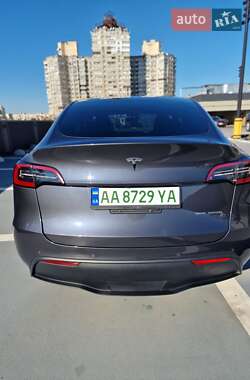 Внедорожник / Кроссовер Tesla Model Y 2021 в 