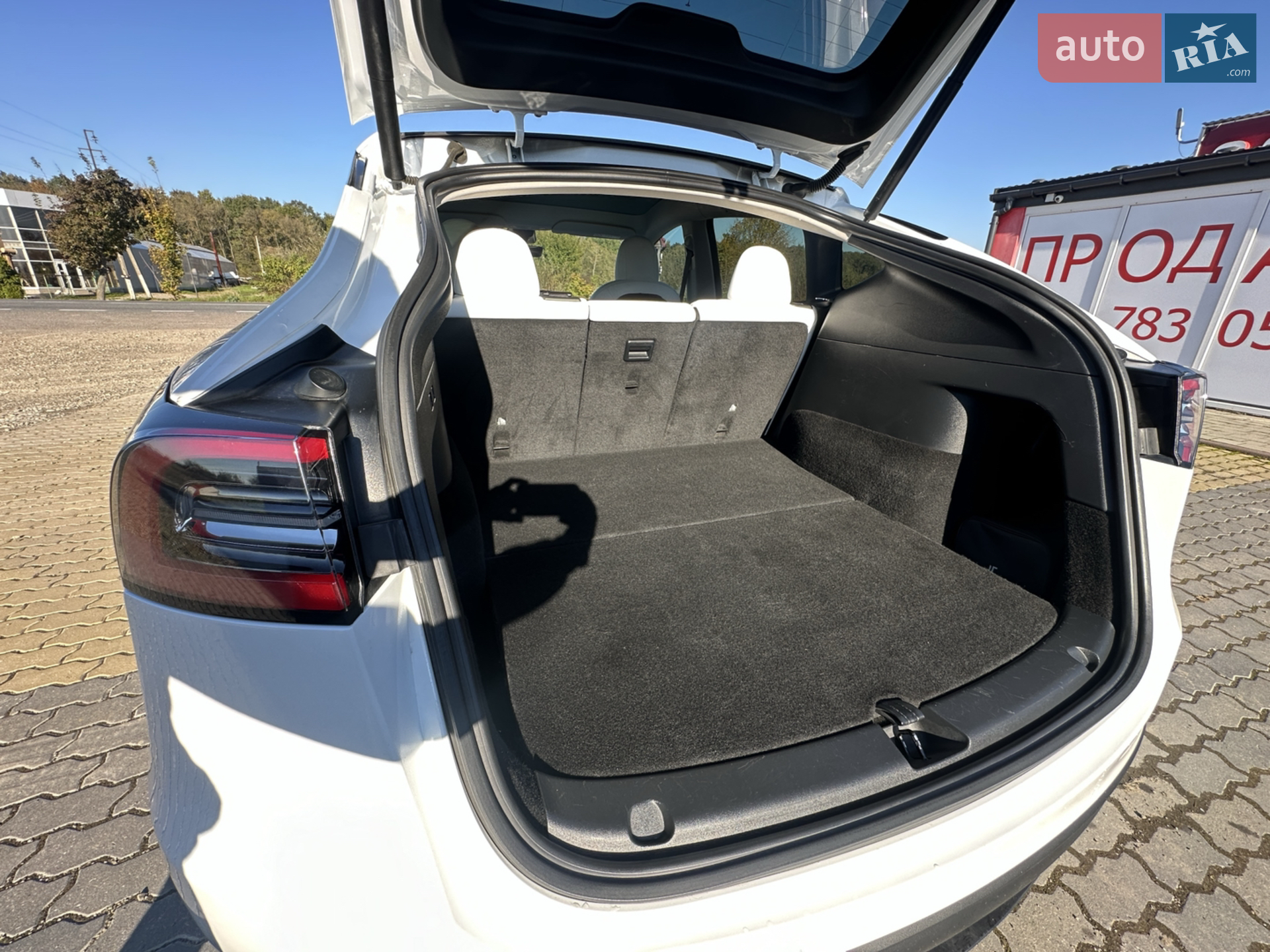 2022 Tesla Model Y - мініатюра 10