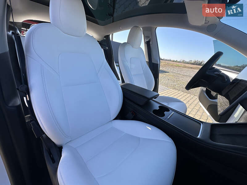 Внедорожник / Кроссовер Tesla Model Y 2022 в Коломые