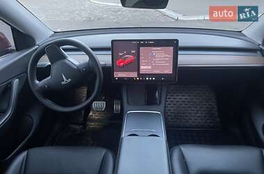 Внедорожник / Кроссовер Tesla Model Y 2021 в Львове