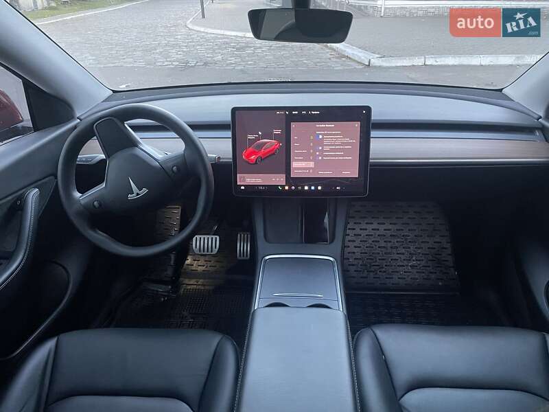 Позашляховик / Кросовер Tesla Model Y 2021 в Львові