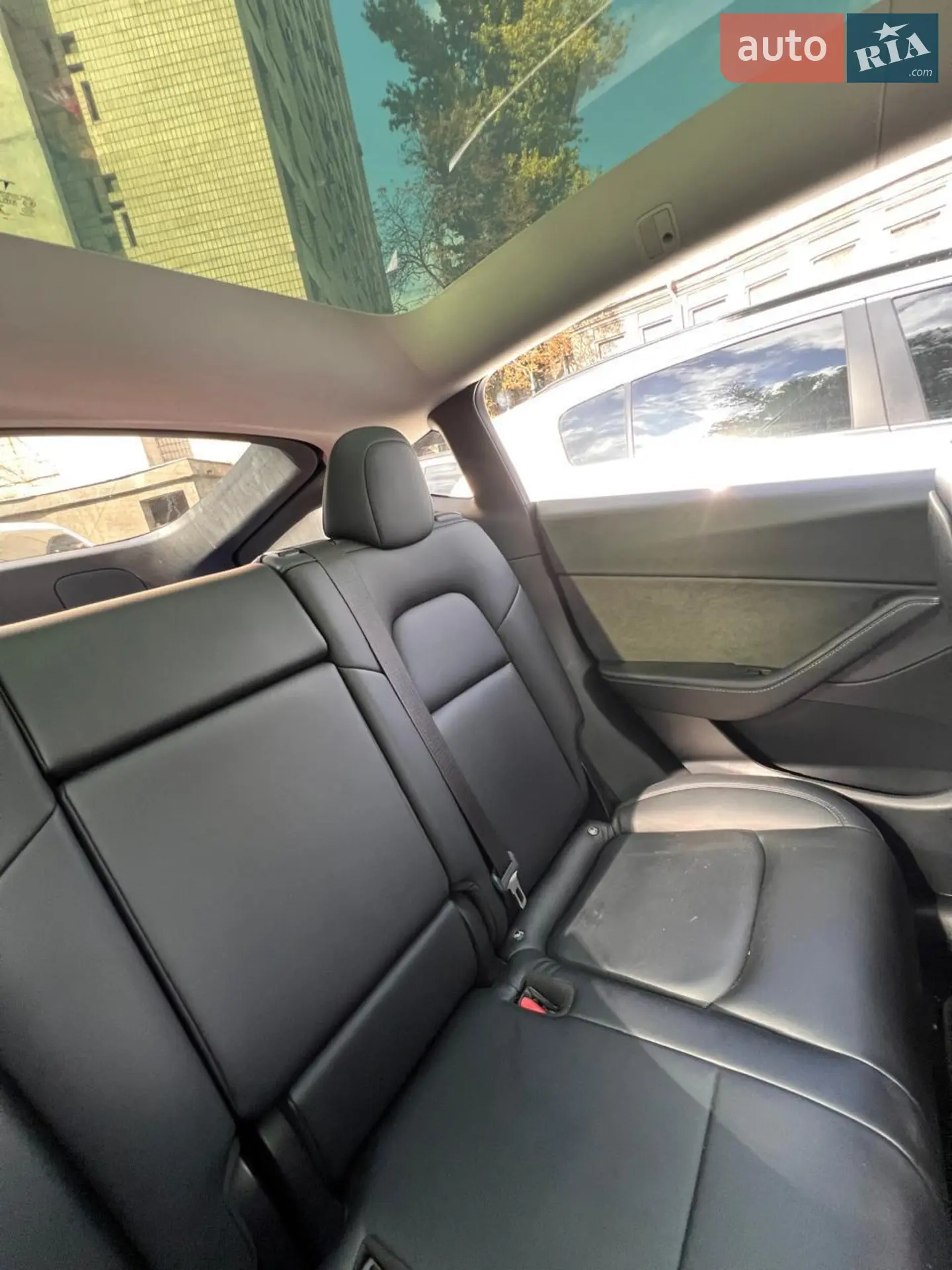 2021 Tesla Model Y - мініатюра 21