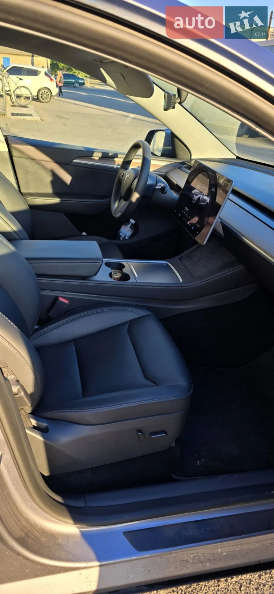 2023 Tesla Model Y - мініатюра 9