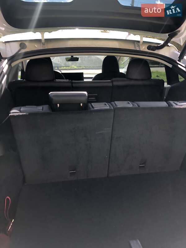 Внедорожник / Кроссовер Tesla Model Y 2023 в Трускавце