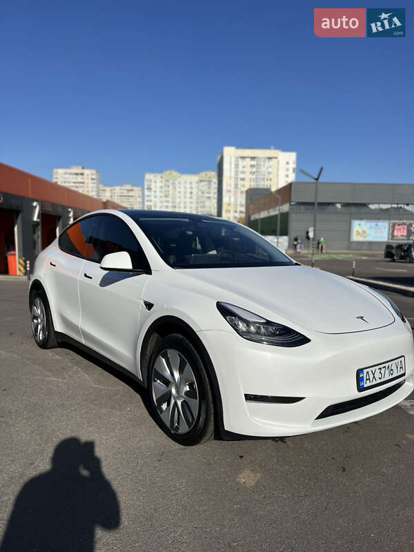 Внедорожник / Кроссовер Tesla Model Y 2022 в Харькове