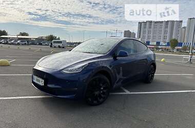 Внедорожник / Кроссовер Tesla Model Y 2023 в Киеве