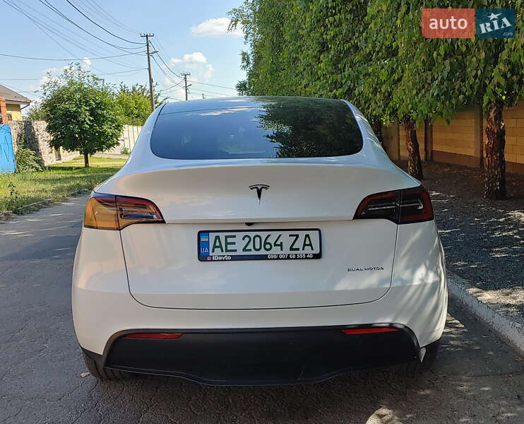 Внедорожник / Кроссовер Tesla Model Y 2023 в Днепре