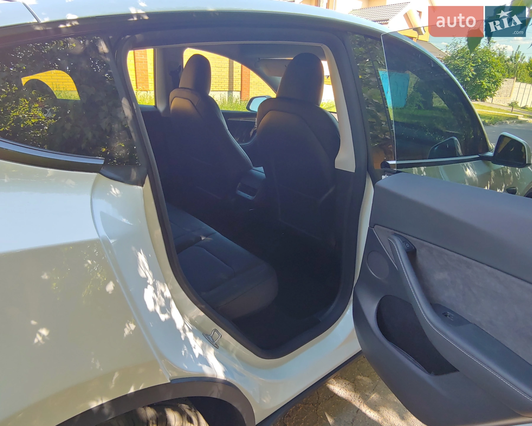 2023 Tesla Model Y - мініатюра 10