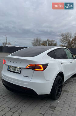Внедорожник / Кроссовер Tesla Model Y 2021 в Ивано-Франковске