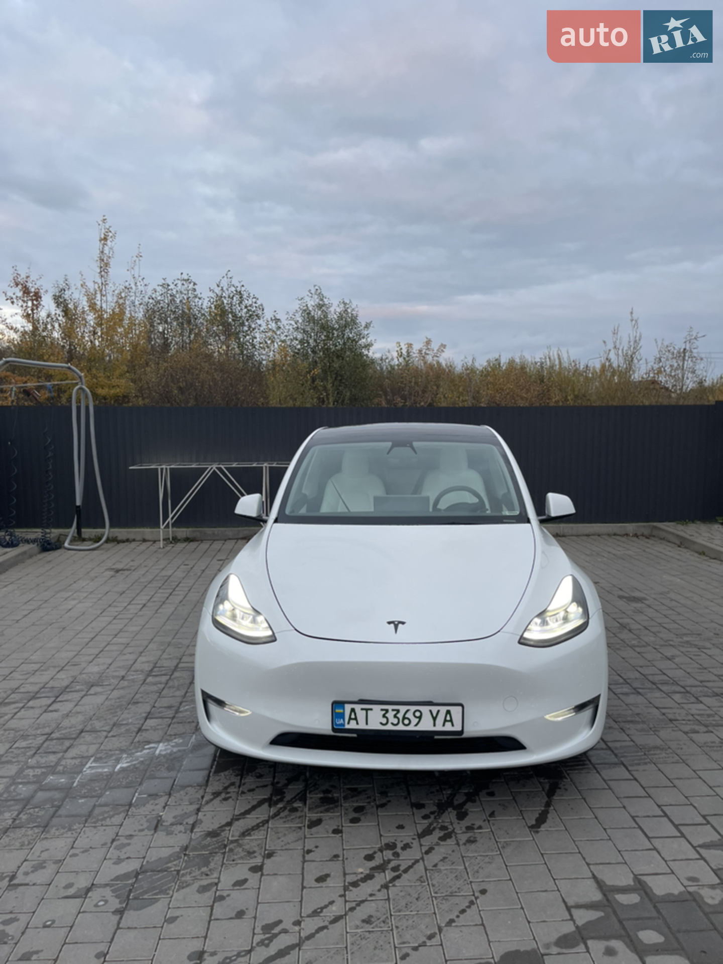 2021 Tesla Model Y - мініатюра 8