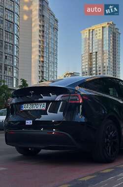Внедорожник / Кроссовер Tesla Model Y 2021 в 