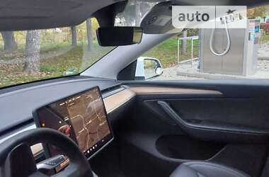 Внедорожник / Кроссовер Tesla Model Y 2022 в Черновцах