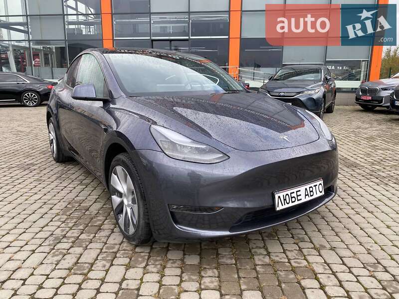 Позашляховик / Кросовер Tesla Model Y 2023 в Львові