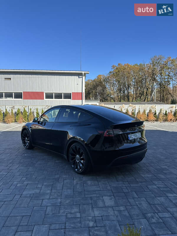 Позашляховик / Кросовер Tesla Model Y 2020 в Луцьку
