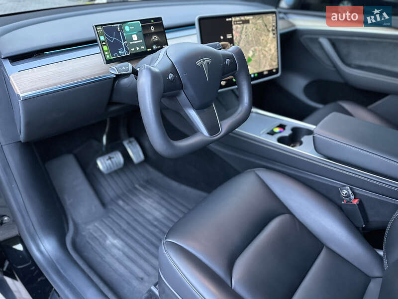 Позашляховик / Кросовер Tesla Model Y 2022 в Кривому Розі