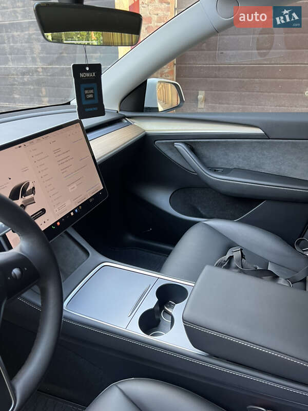 Внедорожник / Кроссовер Tesla Model Y 2022 в Тернополе