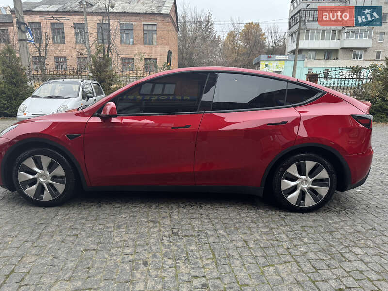 Tesla Model Y 2022
