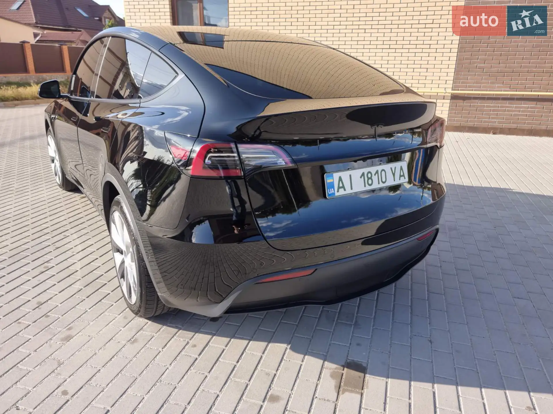 2022 Tesla Model Y - мініатюра 3