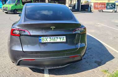 Позашляховик / Кросовер Tesla Model Y 2021 в Львові