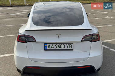 Позашляховик / Кросовер Tesla Model Y 2022 в Києві