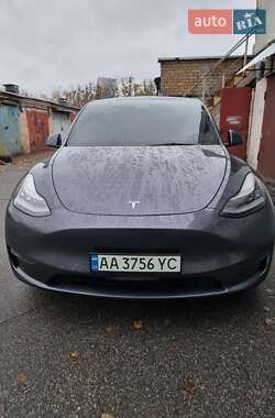 Позашляховик / Кросовер Tesla Model Y 2021 в Києві