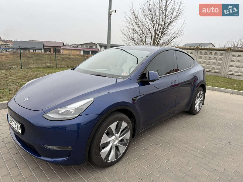 Внедорожник / Кроссовер Tesla Model Y 2023 в Виннице