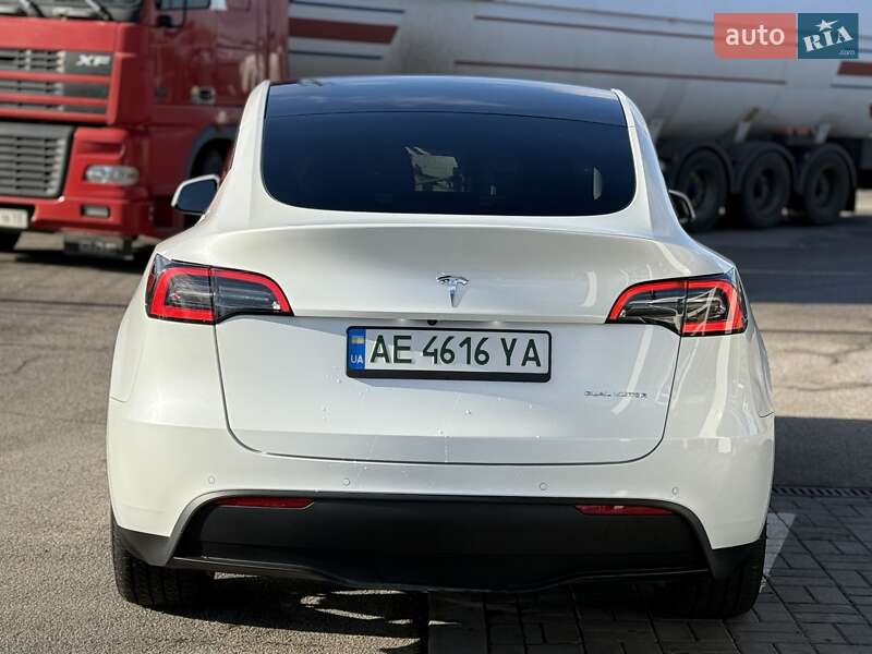 Позашляховик / Кросовер Tesla Model Y 2020 в Дніпрі