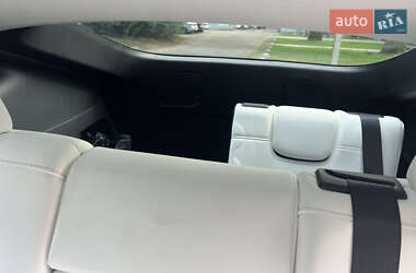 Внедорожник / Кроссовер Tesla Model Y 2022 в 