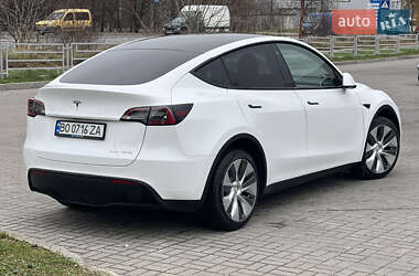 Внедорожник / Кроссовер Tesla Model Y 2022 в 