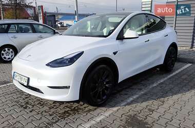 Внедорожник / Кроссовер Tesla Model Y 2023 в Киеве