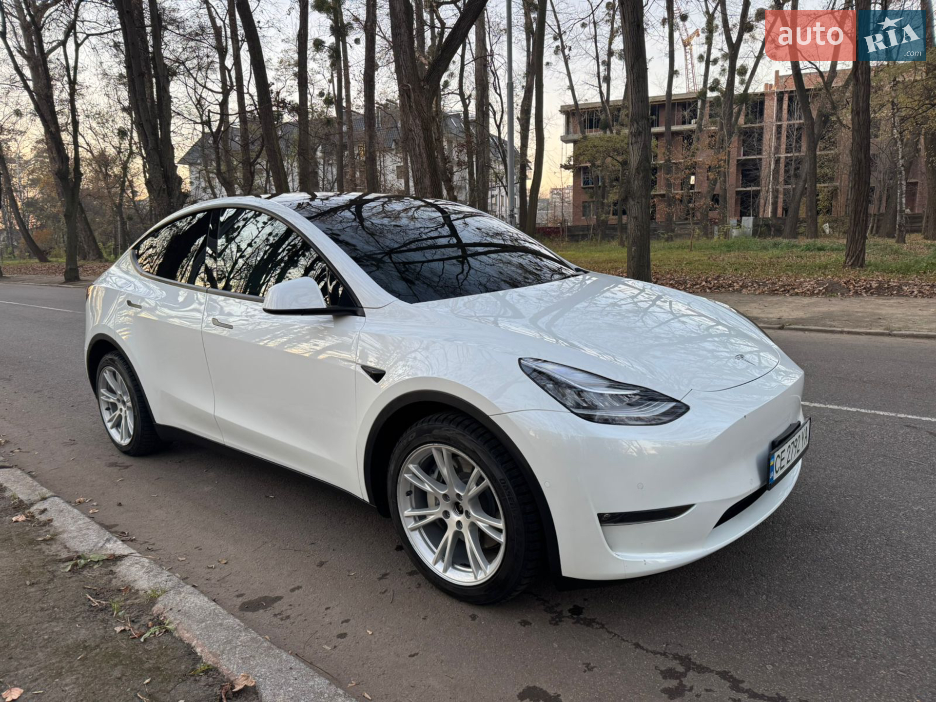 2021 Tesla Model Y - мініатюра 5
