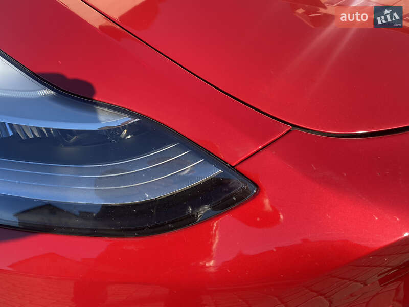 Позашляховик / Кросовер Tesla Model Y 2021 в Львові