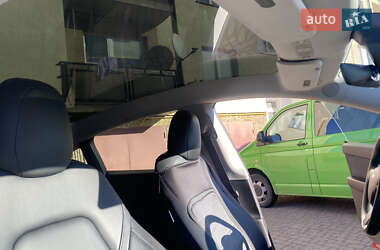 Внедорожник / Кроссовер Tesla Model Y 2021 в 