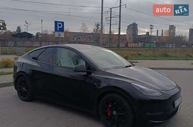 Внедорожник / Кроссовер Tesla Model Y 2022 в Львове