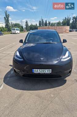 Позашляховик / Кросовер Tesla Model Y 2021 в Києві