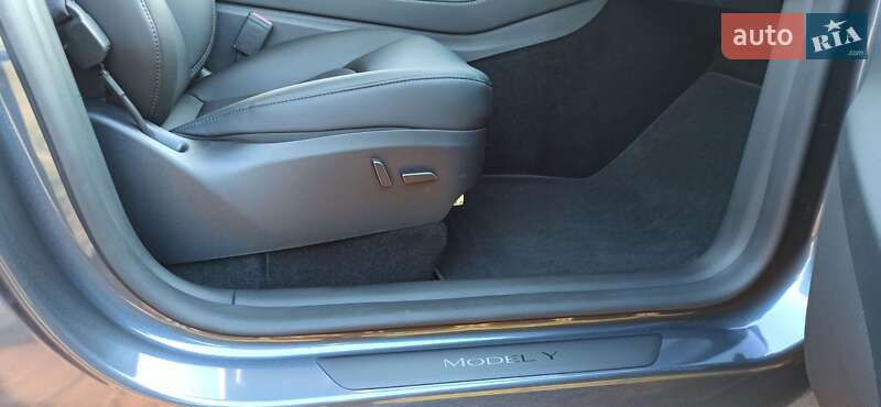 Внедорожник / Кроссовер Tesla Model Y 2023 в Жмеринке фото 17 Внедорожник / Кроссовер Tesla Model Y 2023 в Жмеринке