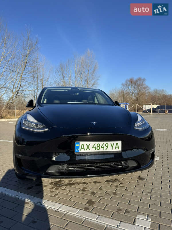 Внедорожник / Кроссовер Tesla Model Y 2023 в Харькове