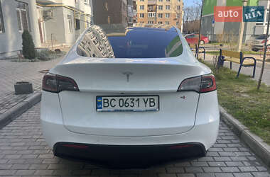 Позашляховик / Кросовер Tesla Model Y 2021 в Львові
